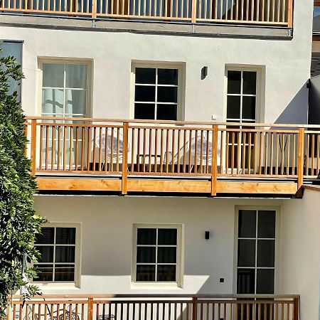 Rosa'S Boutique Apartment & Parking Merano Exterior photo